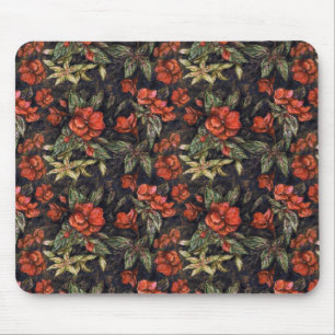 Antike Blume von Alexandra Cook aka Linandara Mousepad