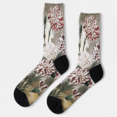 Antike buntgefleckte Nelken mit grauem Himmel Socken (Linkes Detail)
