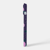 Antike dunkelviolette Blumenmuster iPhone 15 Hülle (Linke Seite)