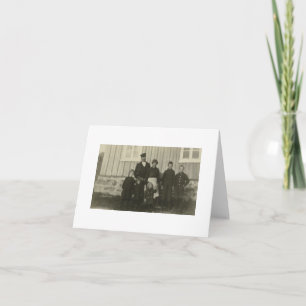 Antike echte Foto-Norwegische-Familien-Grußkarte
