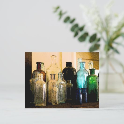 Antike Flaschen Postkarte (Stehend Vorderseite)