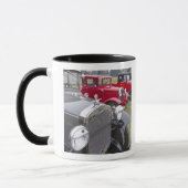 Antike Fordautomobile Tasse (Links)