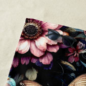 Antike Frühlingsblumen und Schmetterlinge Strandtuch (Beispiel)