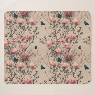 Antike Frühlingsrosen mit blauen Schmetterlingen Sherpadecke