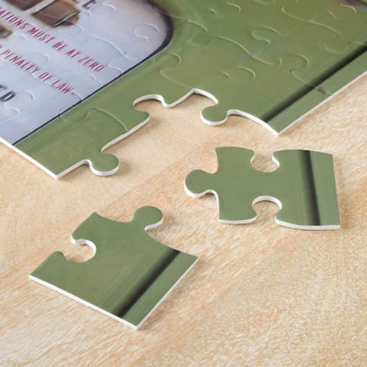 Antike Gas-Pumpe Puzzle (Seite)