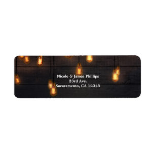 Antike hängende Glühbirnen rustikale Holz Hochzeit