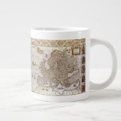 Antike Karte Europas von Willem Jansz Blaeu, c1617 Jumbo-Tasse (Rechts)