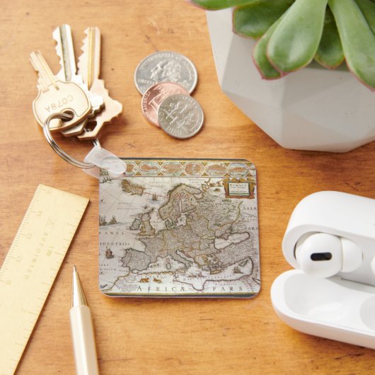 Antike Karte Europas von Willem Jansz Blaeu, c1617 Schlüsselanhänger (Schreibtisch)