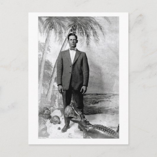 Antike Postkarte Mann mit Alligator (Vorderseite)