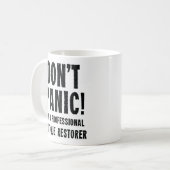 Antike Restauratorin Kaffeetasse (Vorderseite Links)