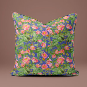 Antike rosa Rosen-Kissen in Periwinkleblau Kissen