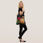 Antike rote und cremefarbene Rose mit Monogramm Tasche (Am Model)
