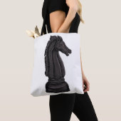Antike schwarze Schachfigur Tasche (Von Nahem)