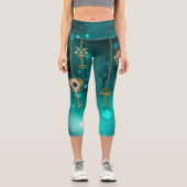 Antike Skeleton Keys on Green Background Capri Leggings (Vorderseite)