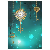 Antike Skeleton Keys on Green Background Klemmbrett (Rückseite)