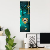 Antike Skeleton Keys on Green Background Poster (Heimbüro)