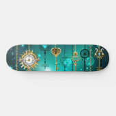 Antike Skeleton Keys on Green Background Skateboard (Horizontal)