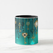 Antike Skeletttasten auf grünem Hintergrund Tasse (Zentrum)