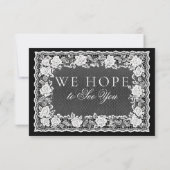 Antike Spitze Schwarz Weiß Deckchen QR-Code RSVP Karte (Rückseite)