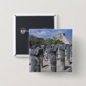 Antike Steinpfeiler in Chichen Itza. Zentral Button (Vorne & Hinten)