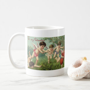 Antike Valentinstag-Cherubim mit Liebesherzen Kaffeetasse