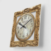 Antike vergoldete Uhr im Rahmen (Winkel)