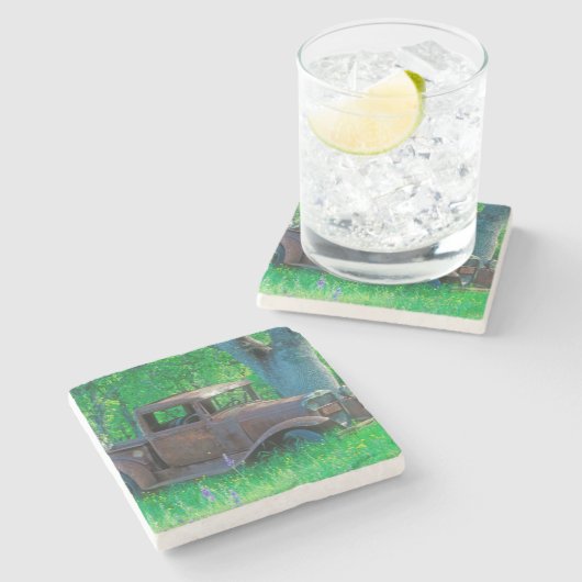 Antike verrostete LKW in einer Wiese Steinuntersetzer (Seitenansicht)