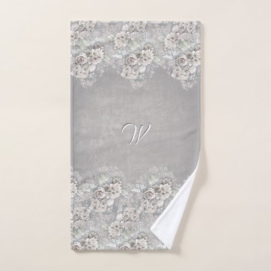 Antike weiße Rosen mit (oder außen) Ihrer Initiale Badhandtuch Set (Handtuch)