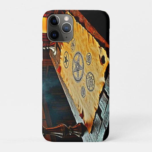 Antike Zauber auf einem Mystischen Scroll Case-Mate iPhone Hülle (Rückseite)