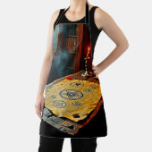 Antike Zauber auf einem Mystischen Scroll Schürze (InSitu)