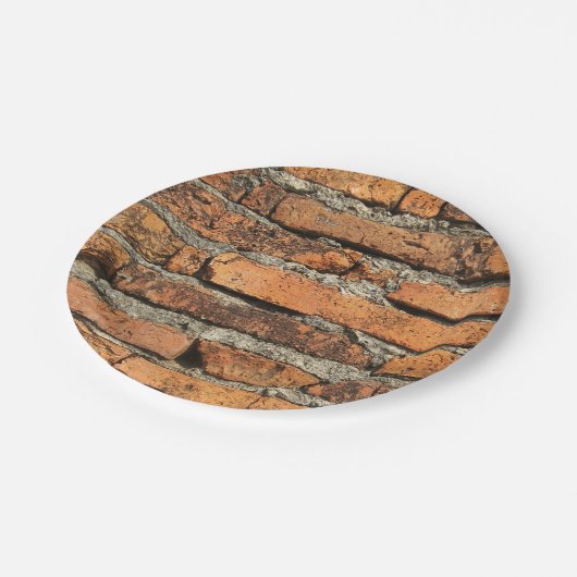 Antike Ziegelmauer Pappteller (Schrägansicht)