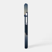 Antiker Bergsee bei Dämmerung iPhone 16 Hülle (Linke Seite)