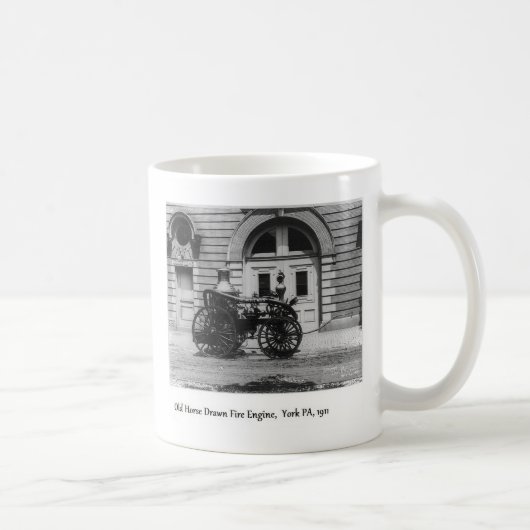 Antiker FeuerMotor und Firehouse Kaffeetasse (Rechts)