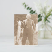 Antiker Foto Mann mit großem Fisch Postkarte (Stehend Vorderseite)