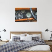 antiker Jaguar 2 Leinwanddruck (Insitu (Schlafzimmer))