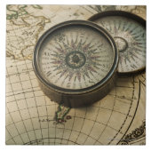 Antiker Kompass auf Karte Fliese (Vorderseite)