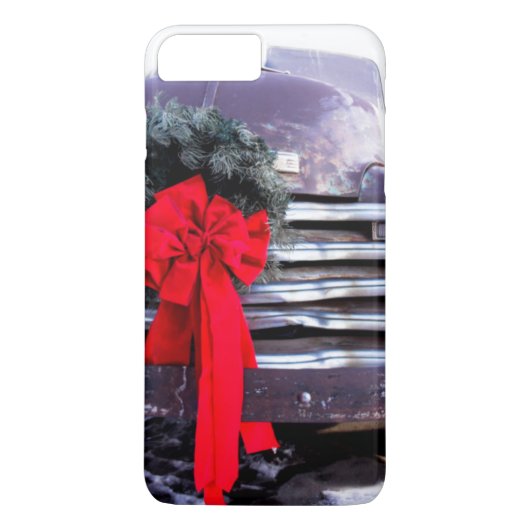 Antiker Lastwagen mit festlichem Weihnachtskranz Case-Mate iPhone Hülle (Rückseite)