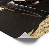 Antiker LKW im allgemeinen Geschäft in Amerika Poster (Ecke)