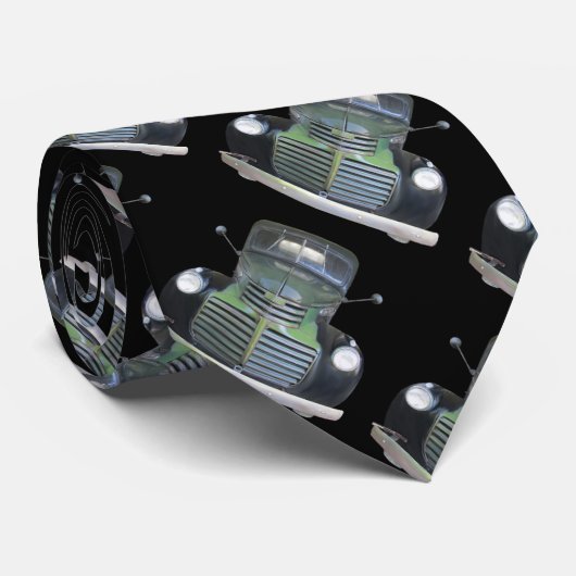 Antiker LKW Necktie Krawatte (Gerollt)