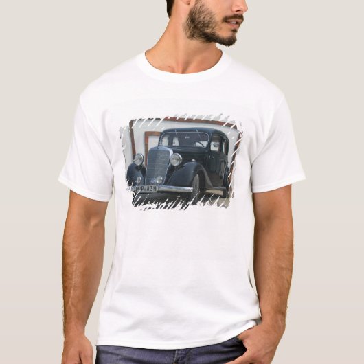 antiker Mercedes 3 T-Shirt (Vorderseite)