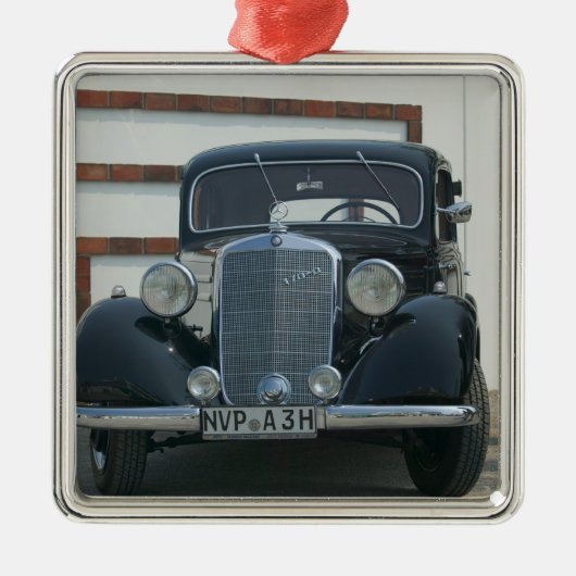 antiker Mercedes Silbernes Ornament (Vorne)