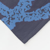 Antiker Oktopus Blau auf blau Fleecedecke (Ecke)