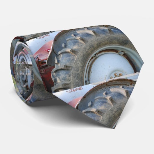 antiker Traktor Krawatte (Gerollt)