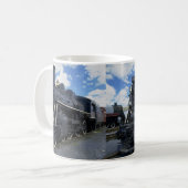 Antiker Zug Kaffeetasse (Vorderseite Links)