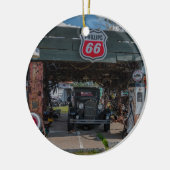 Antikes Auto und Pump Keramikornament (Links)