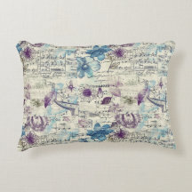 Antikes Blumenakzentkissen – Shabby Chic Lila