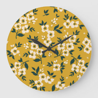 Antikes Blumenmuster, kleine weiße Blumen. Große Wanduhr