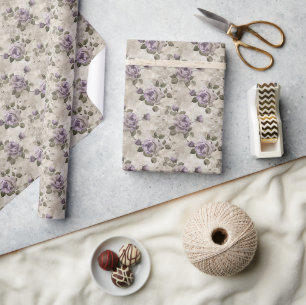 Antikes Blumenmuster mit Lavendelrosen Geschenkpapier
