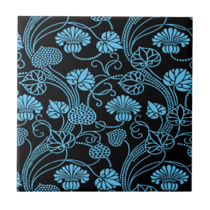 Antikes Blumenmuster Schwarz auf blau Fliese
