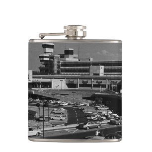 Antikes Deutschland Berlin Flughafen Tegel Flachmann